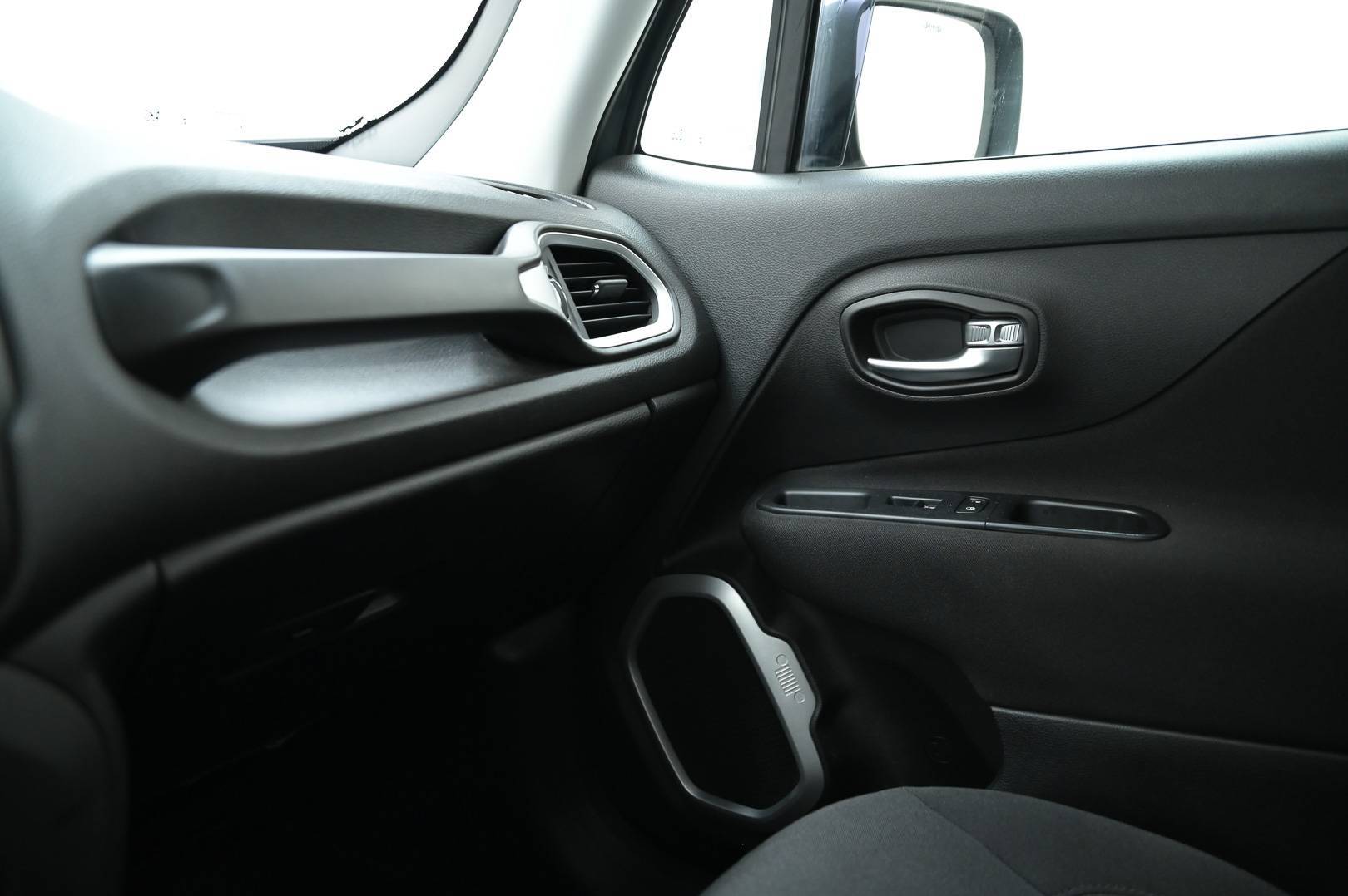 JEEP Renegade - Foto 18
