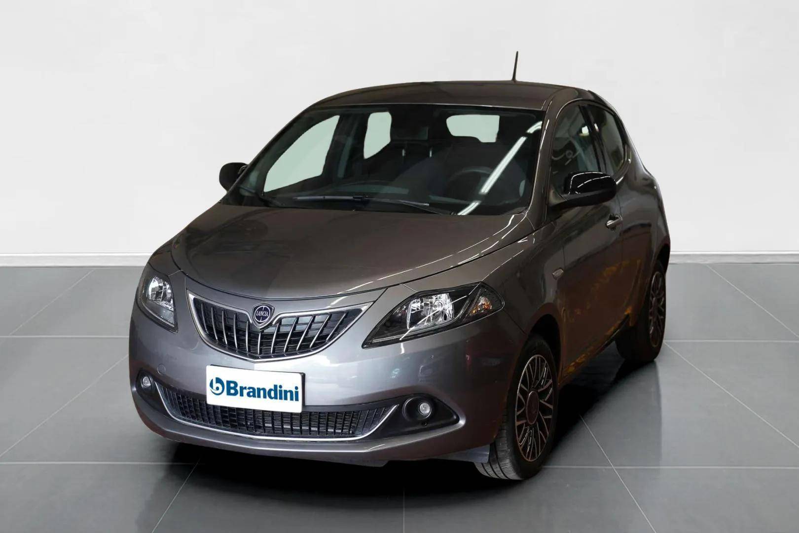 LANCIA Ypsilon - Foto 1