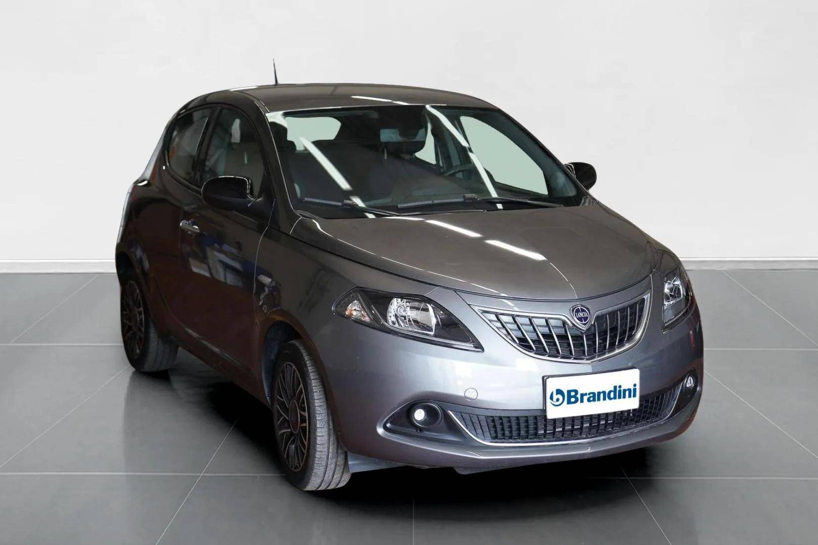LANCIA Ypsilon - Foto 3