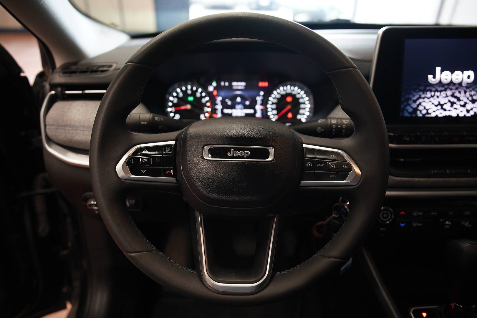 JEEP Compass - Foto 10
