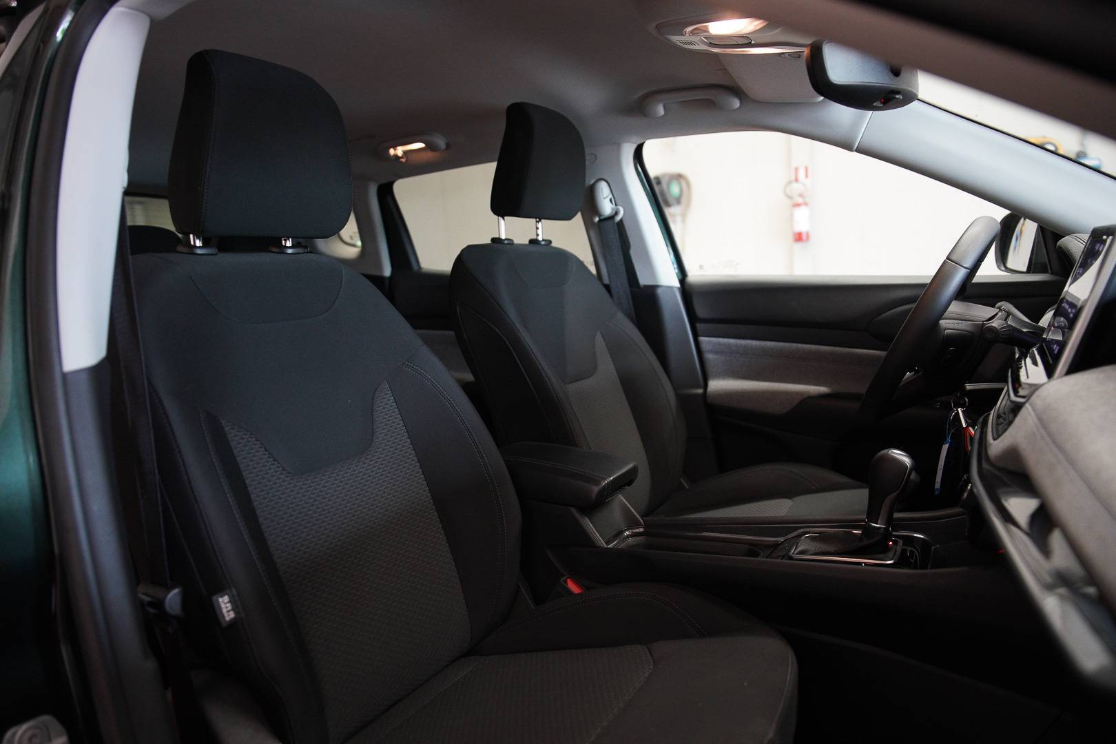 JEEP Compass - Foto 20
