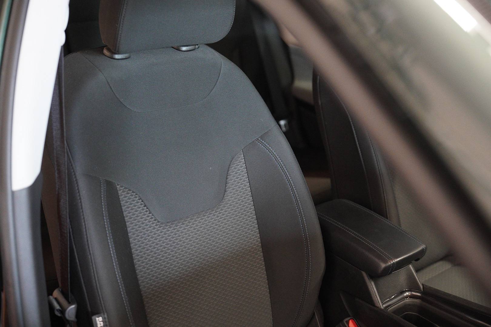 JEEP Compass - Foto 21
