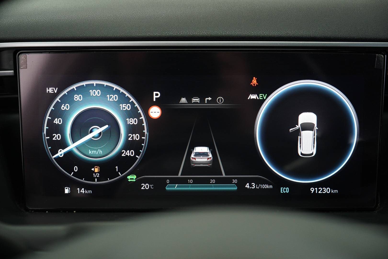 HYUNDAI Tucson - Foto 16