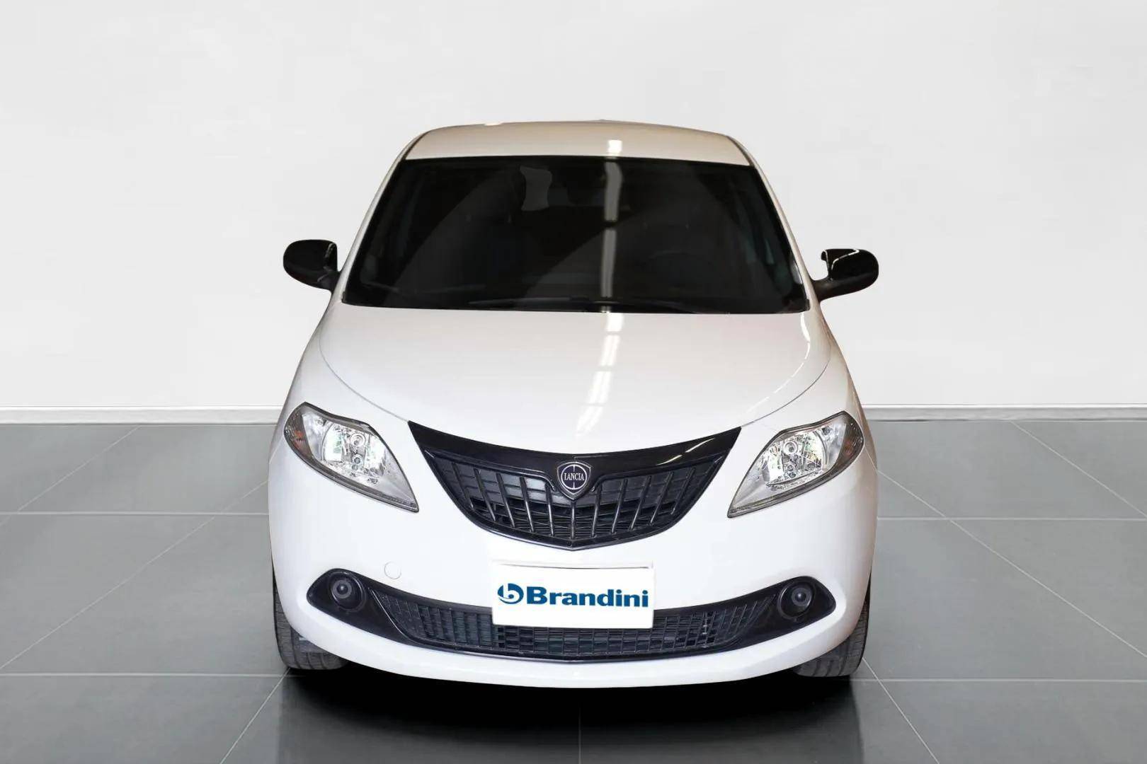 LANCIA Ypsilon - Foto 2