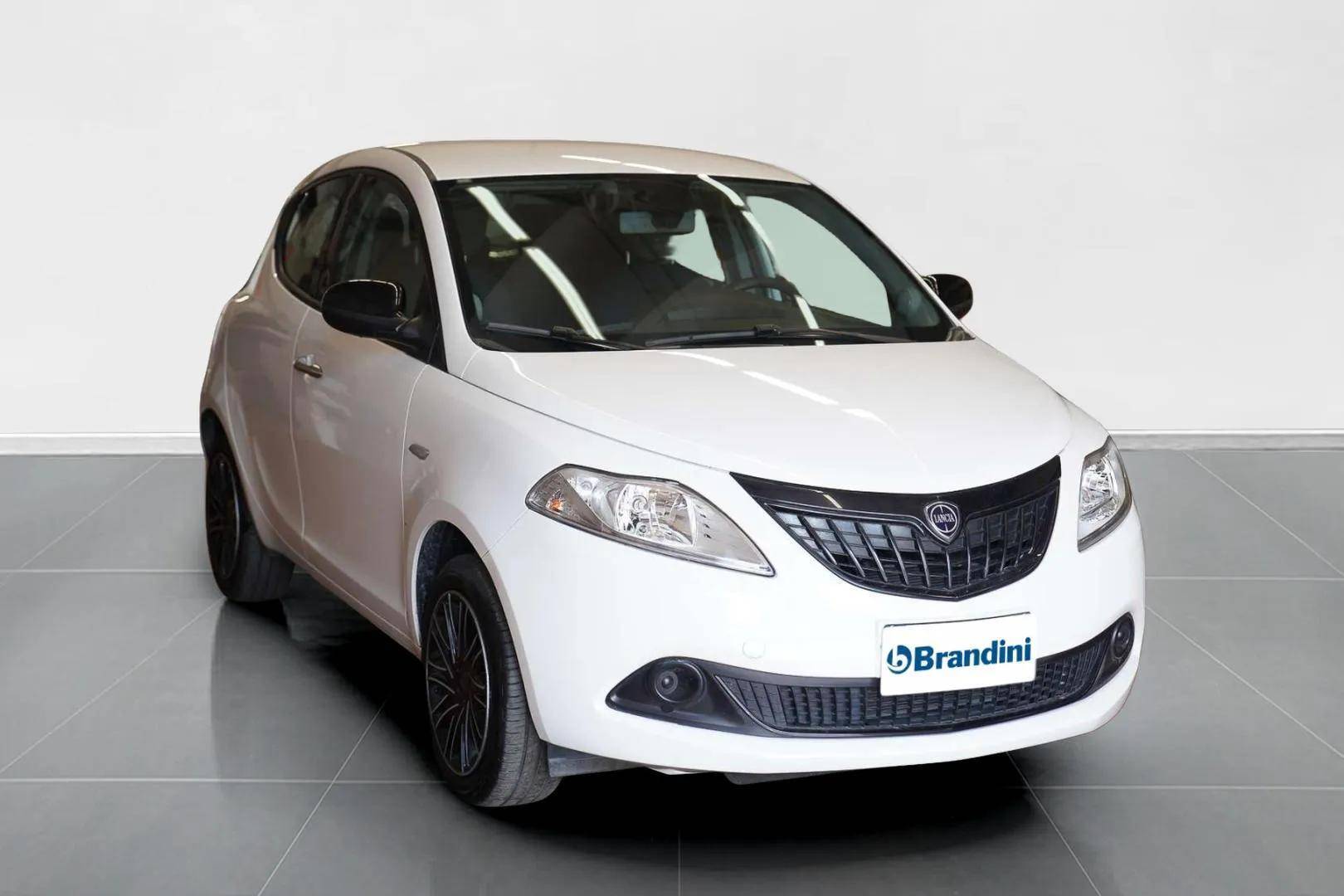 LANCIA Ypsilon - Foto 3