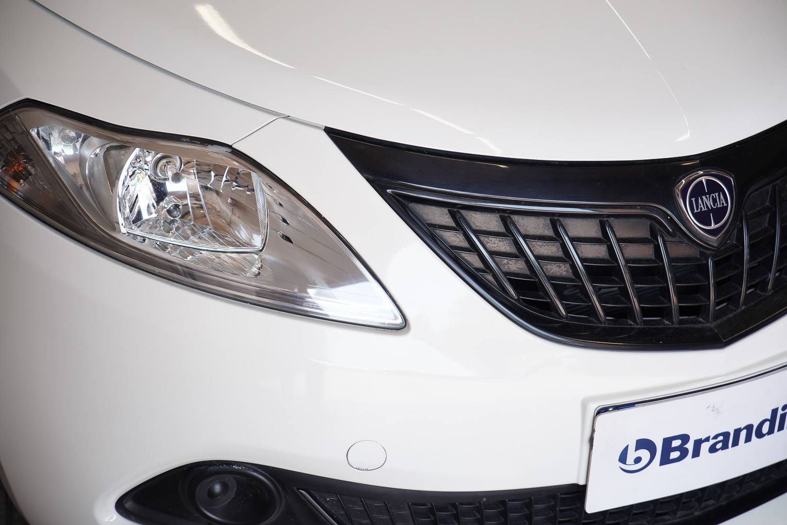 LANCIA Ypsilon - Foto 4