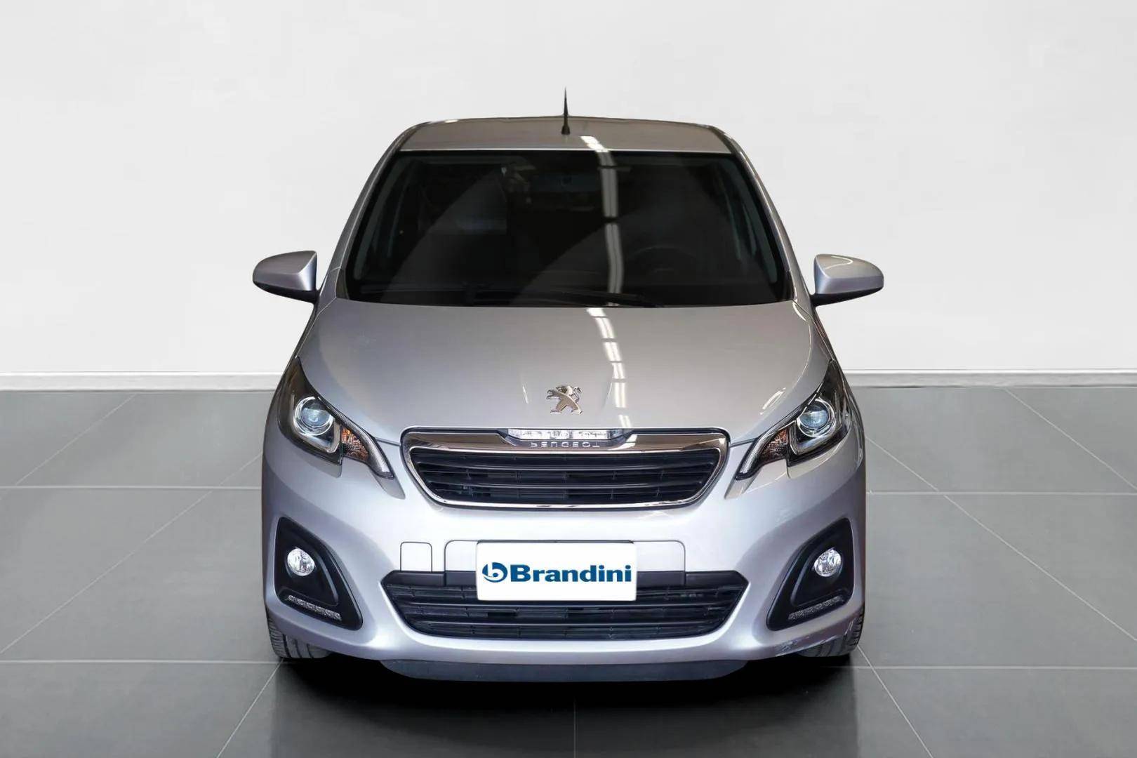 PEUGEOT 108 - Foto 2