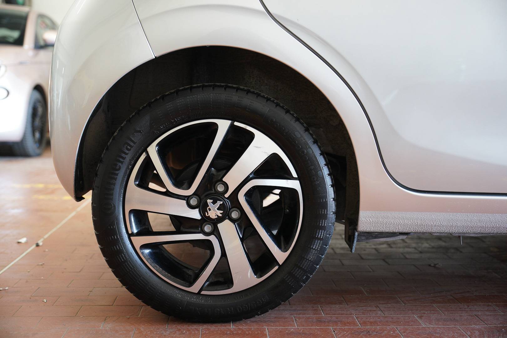 PEUGEOT 108 - Foto 6