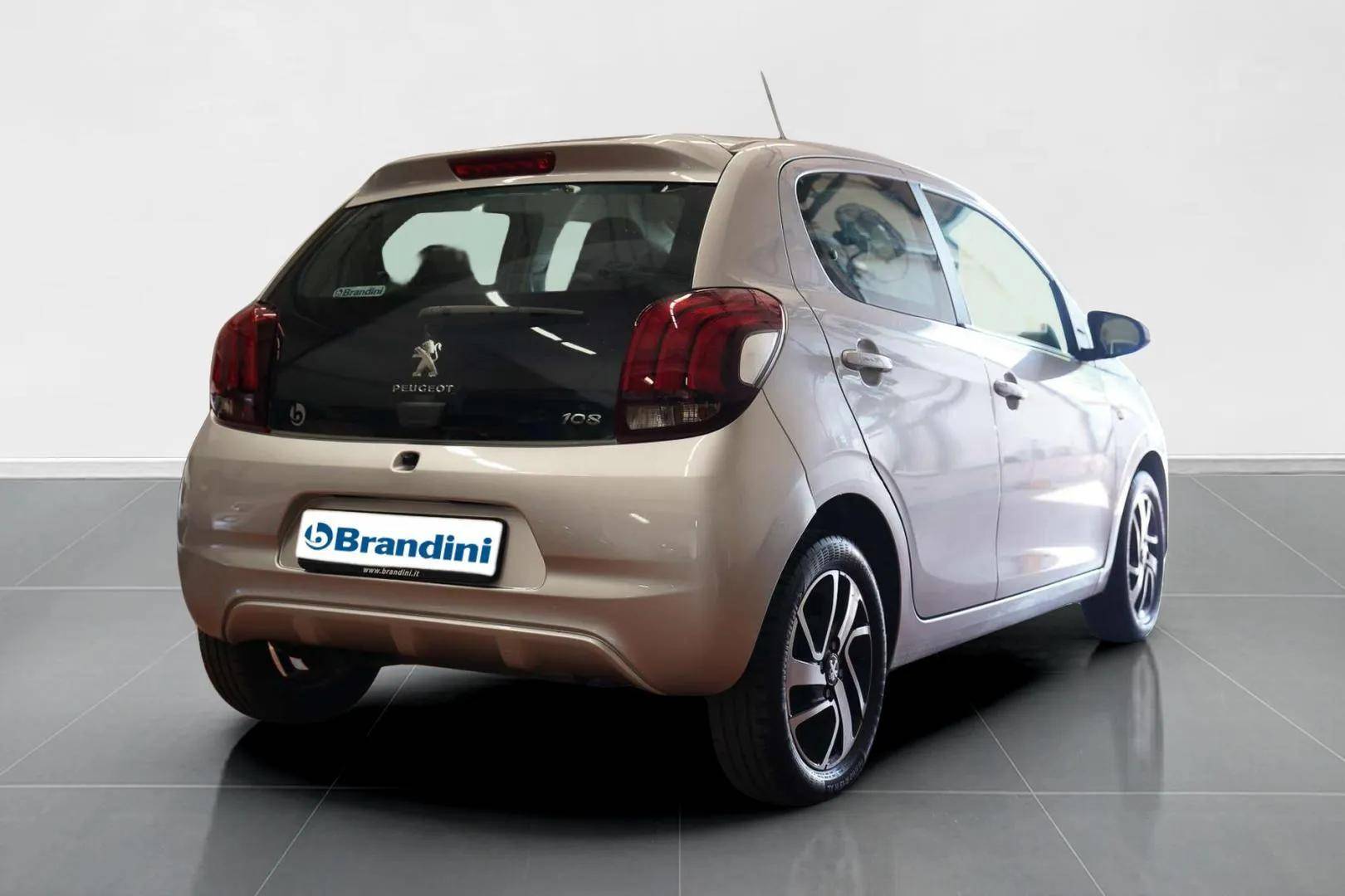 PEUGEOT 108 - Foto 7
