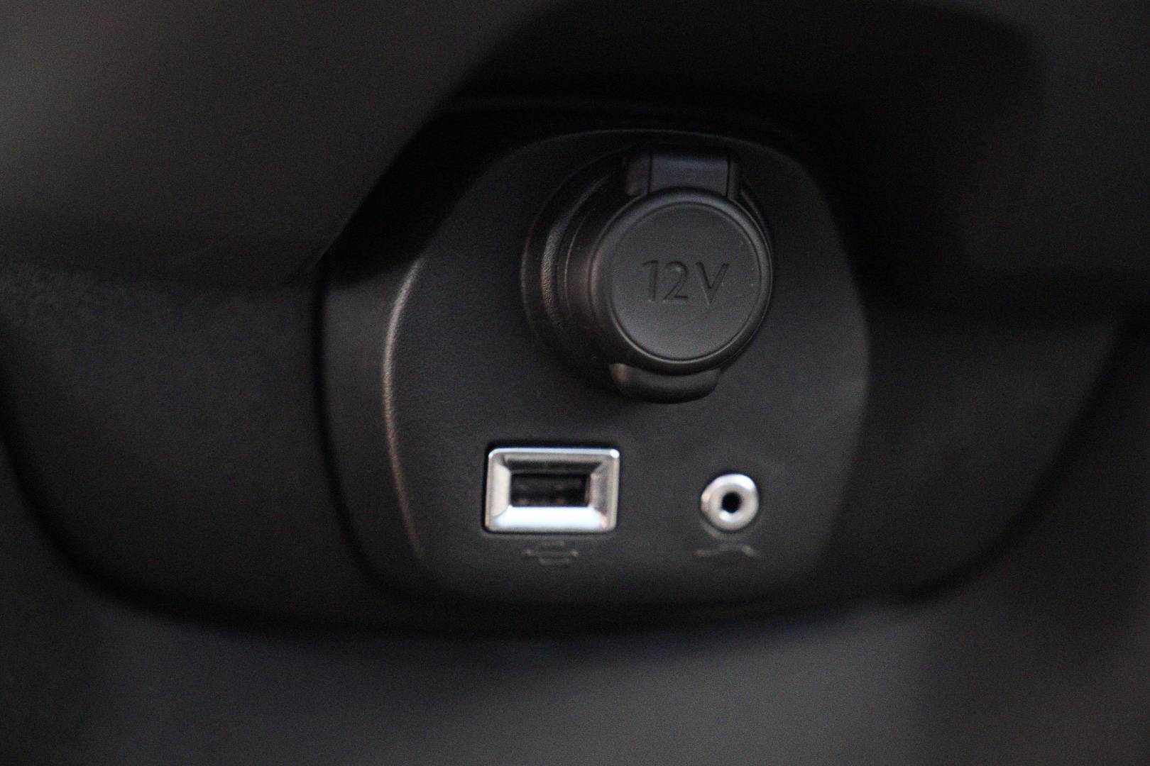 PEUGEOT 108 - Foto 17