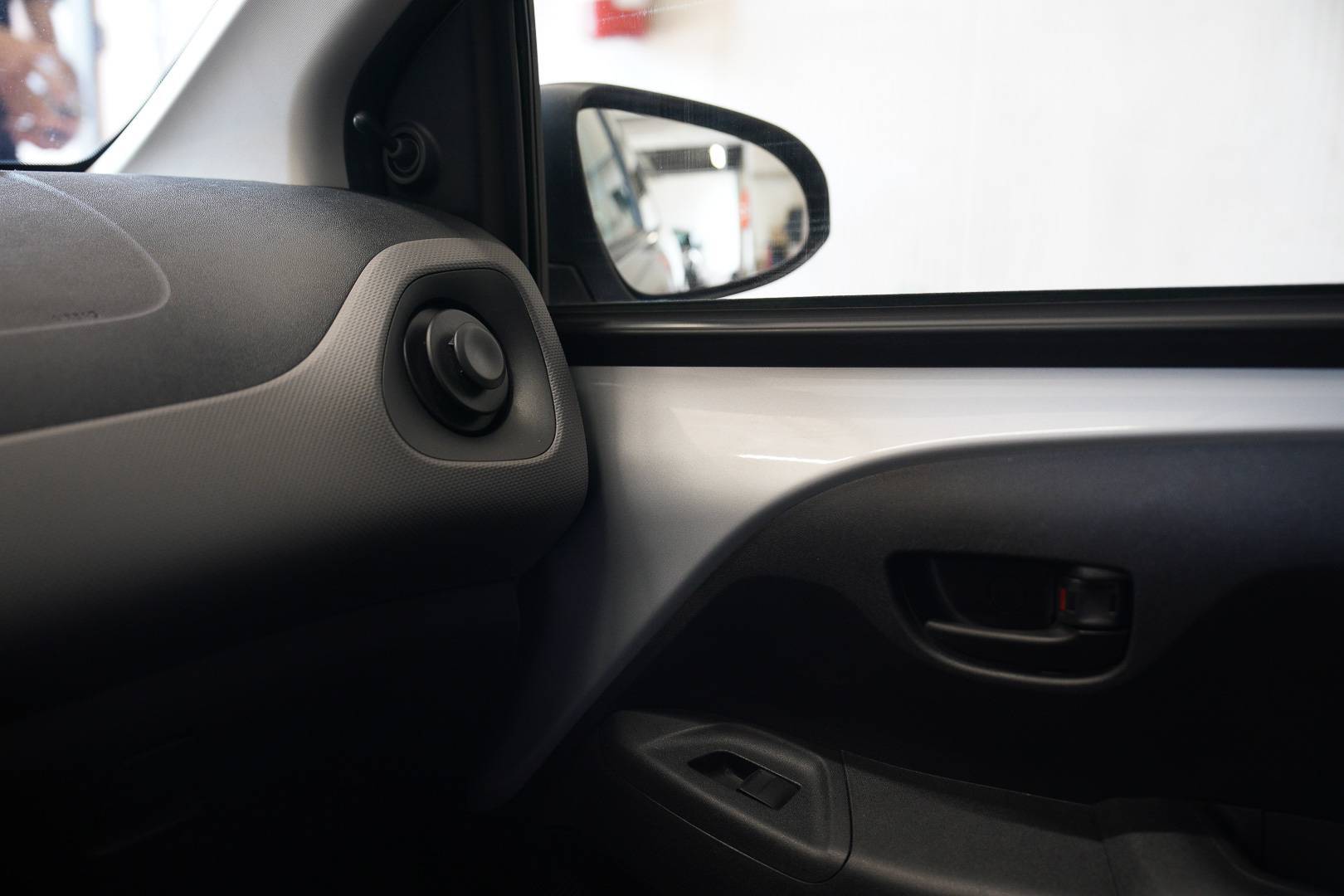 PEUGEOT 108 - Foto 19
