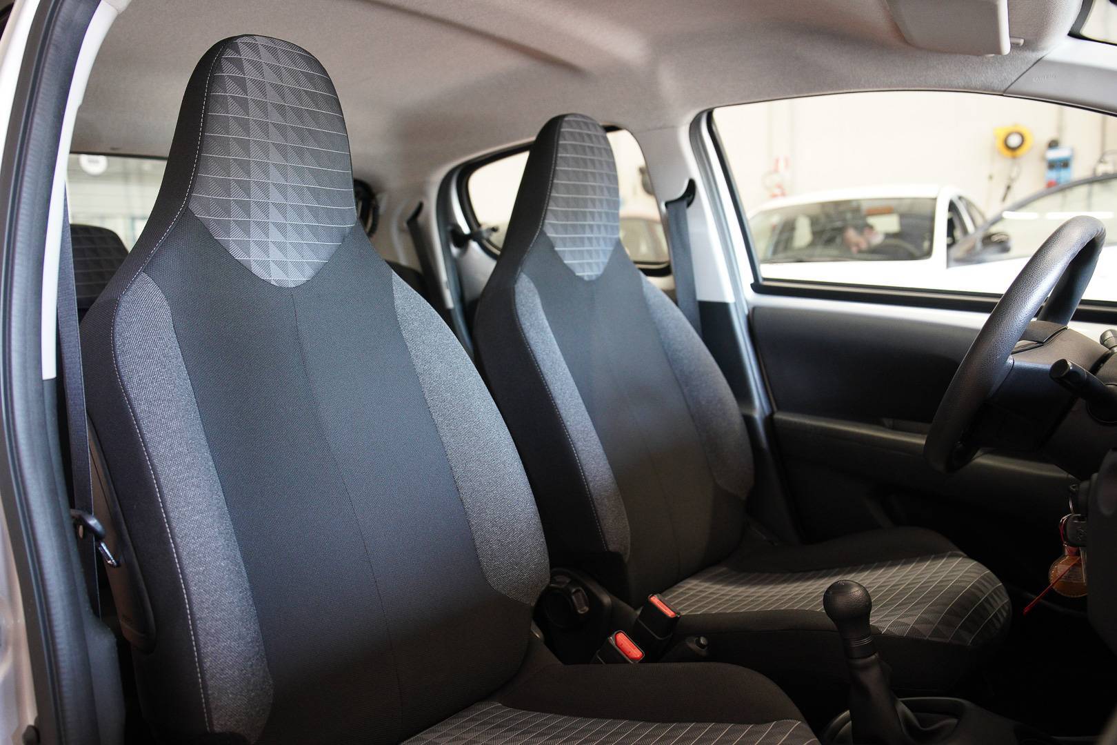 PEUGEOT 108 - Foto 20