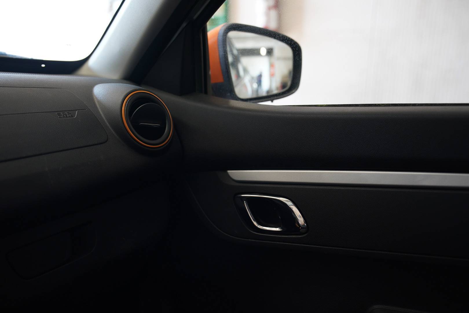 DACIA Spring - Foto 18
