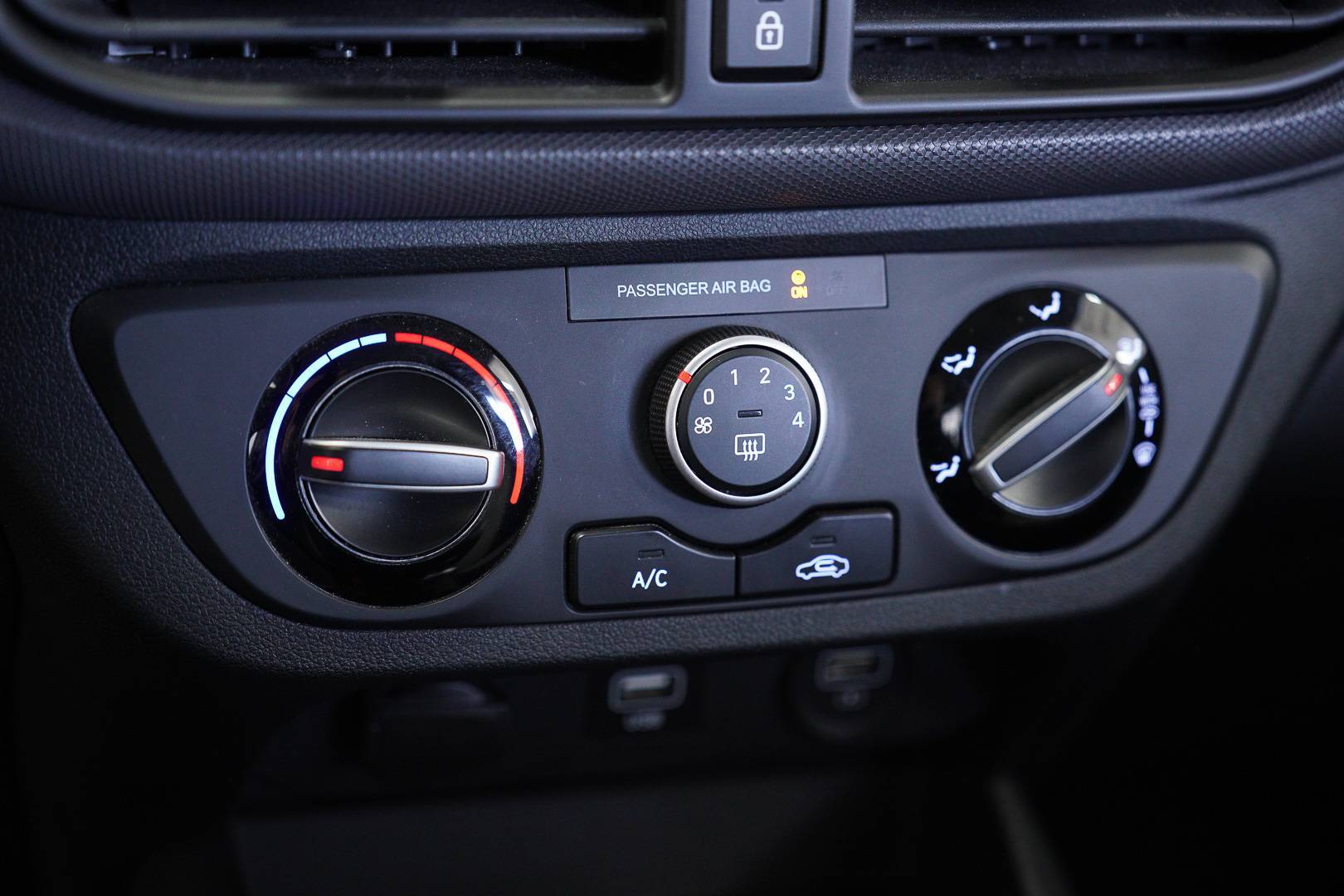 HYUNDAI I10 - Foto 17