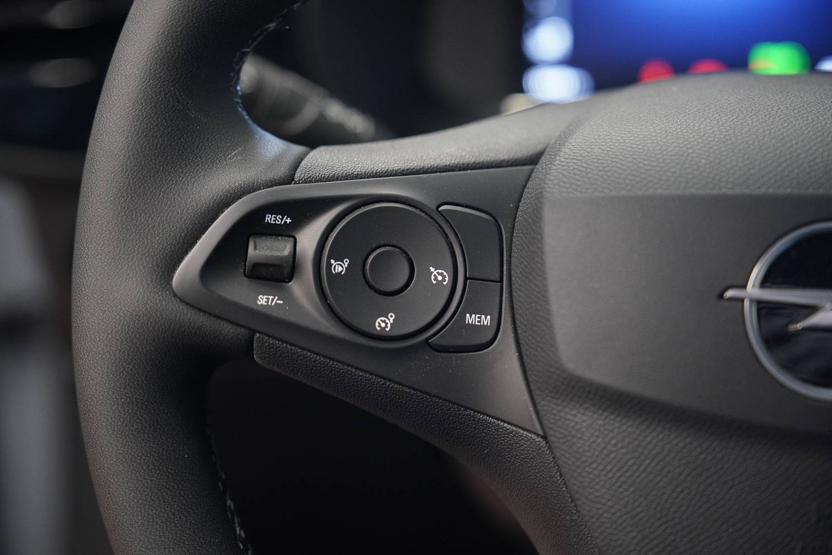 OPEL Corsa - Foto 11