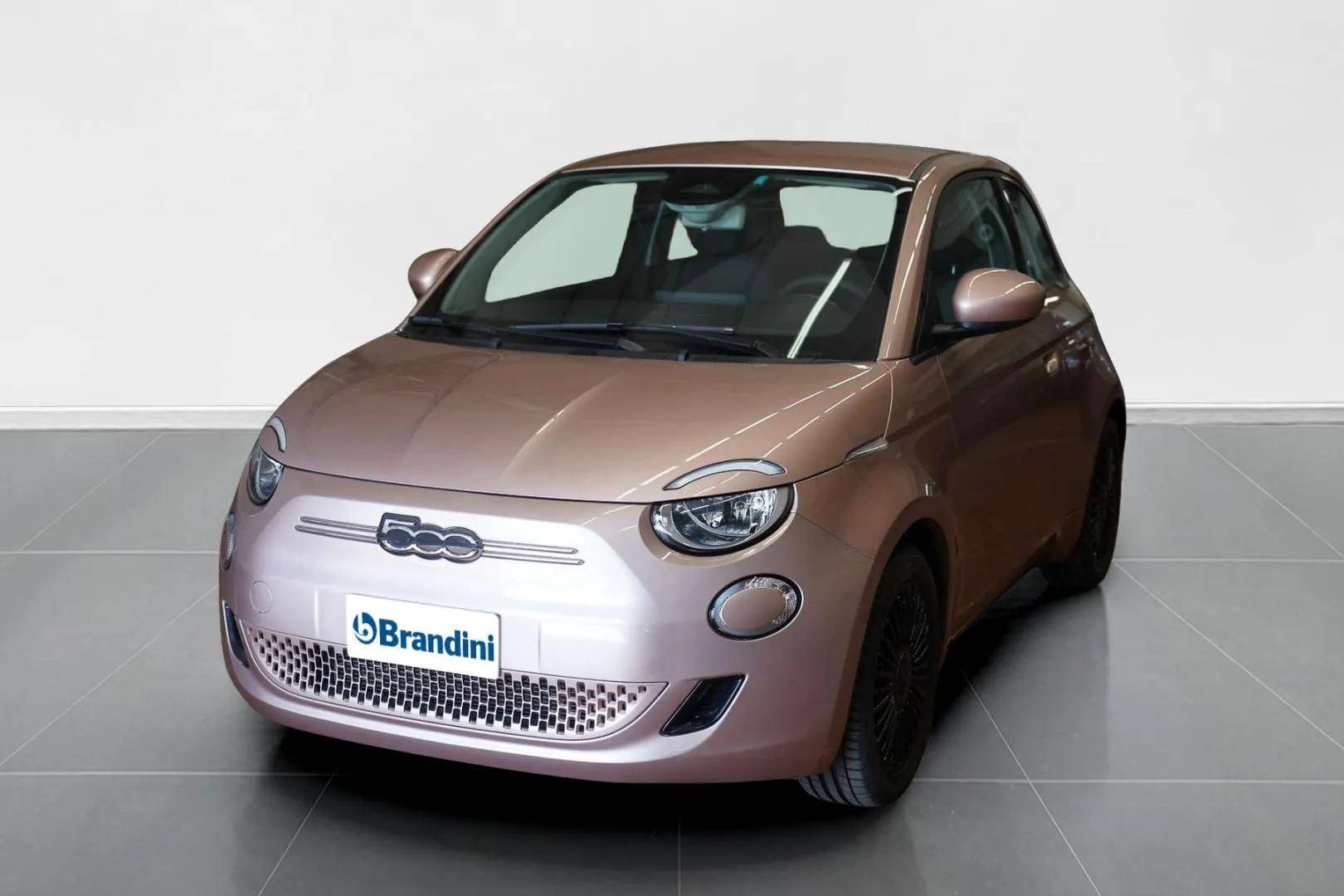 FIAT 500e - Foto 1