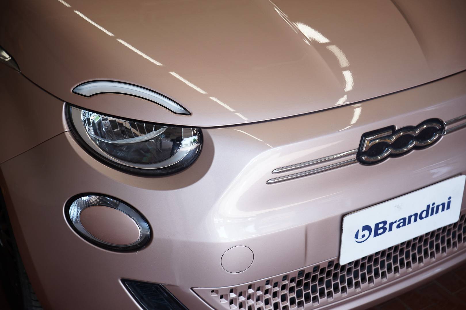 FIAT 500e - Foto 4