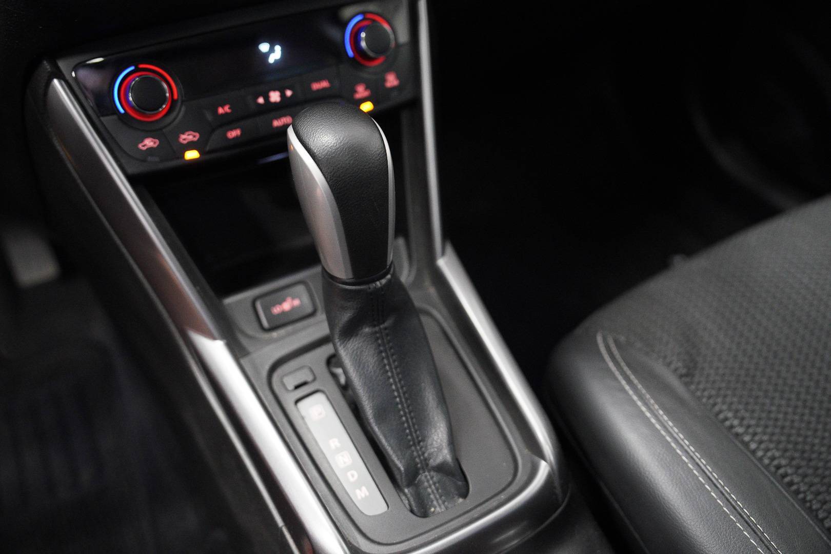 SUZUKI S-Cross - Foto 18
