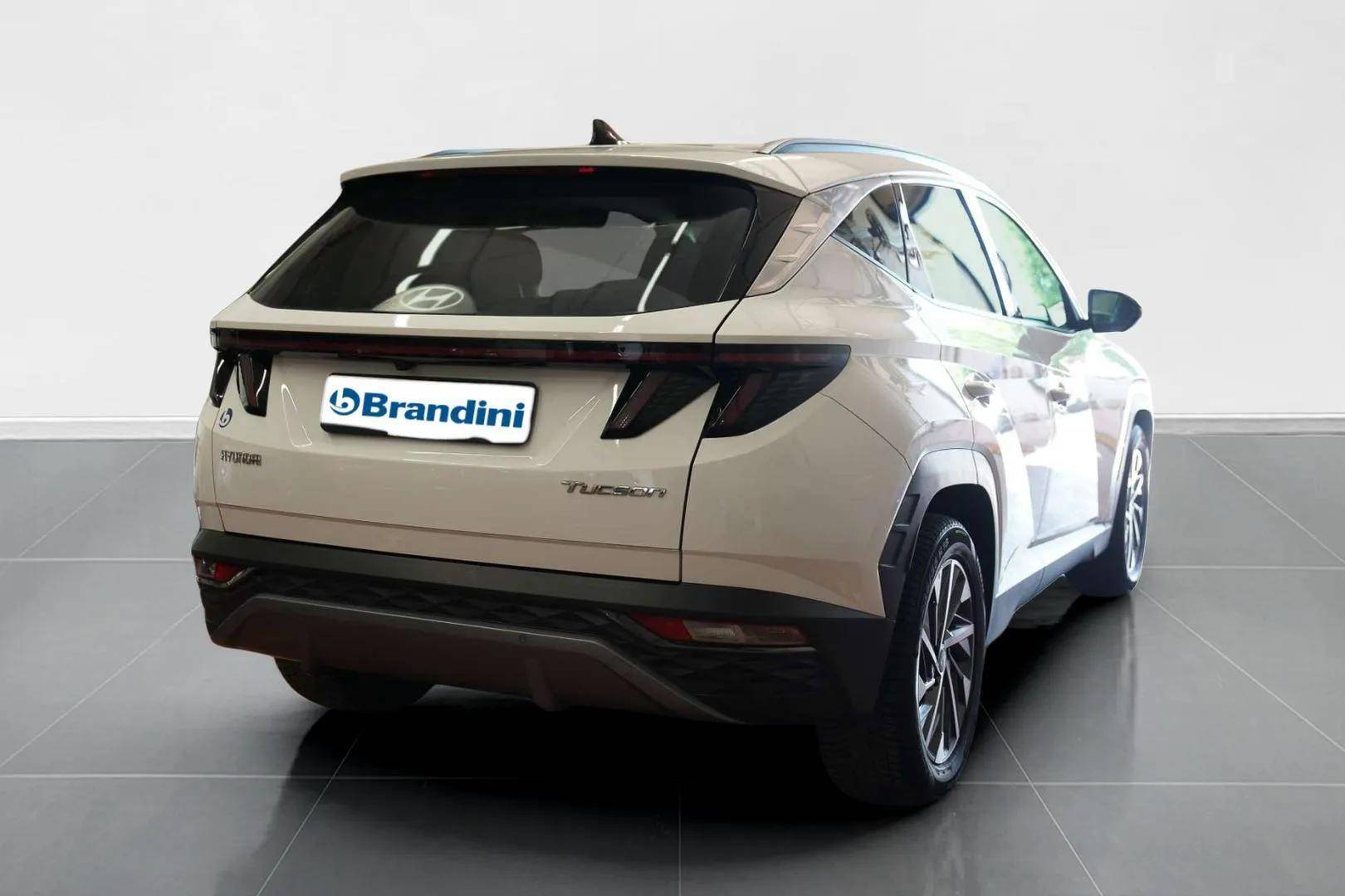 HYUNDAI Tucson - Foto 7