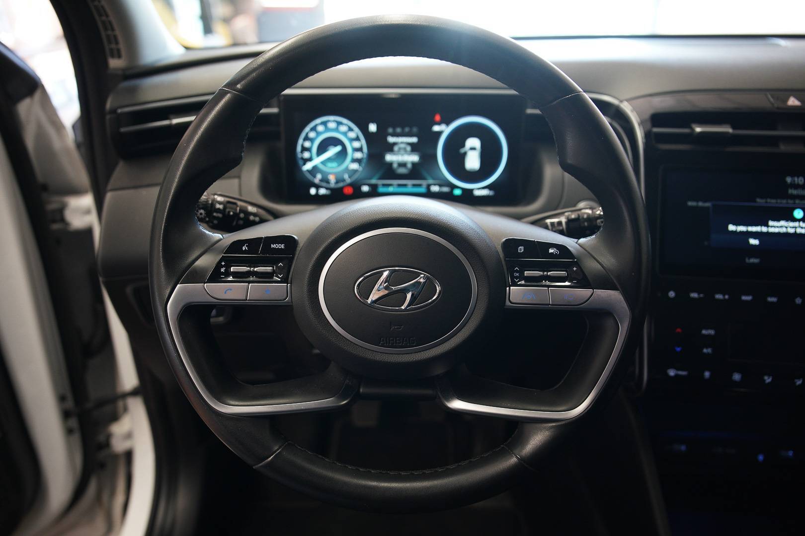 HYUNDAI Tucson - Foto 10