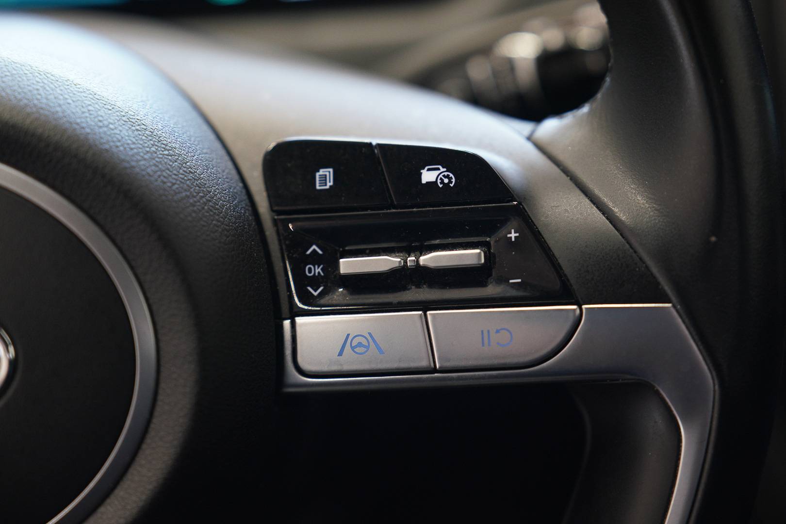 HYUNDAI Tucson - Foto 12