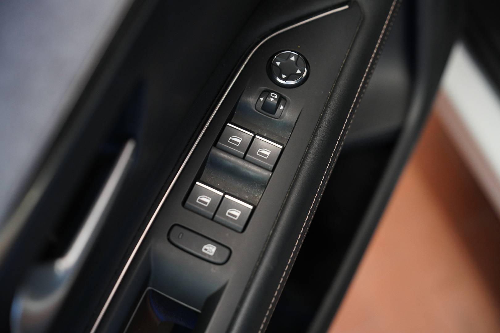 PEUGEOT 3008 - Foto 10