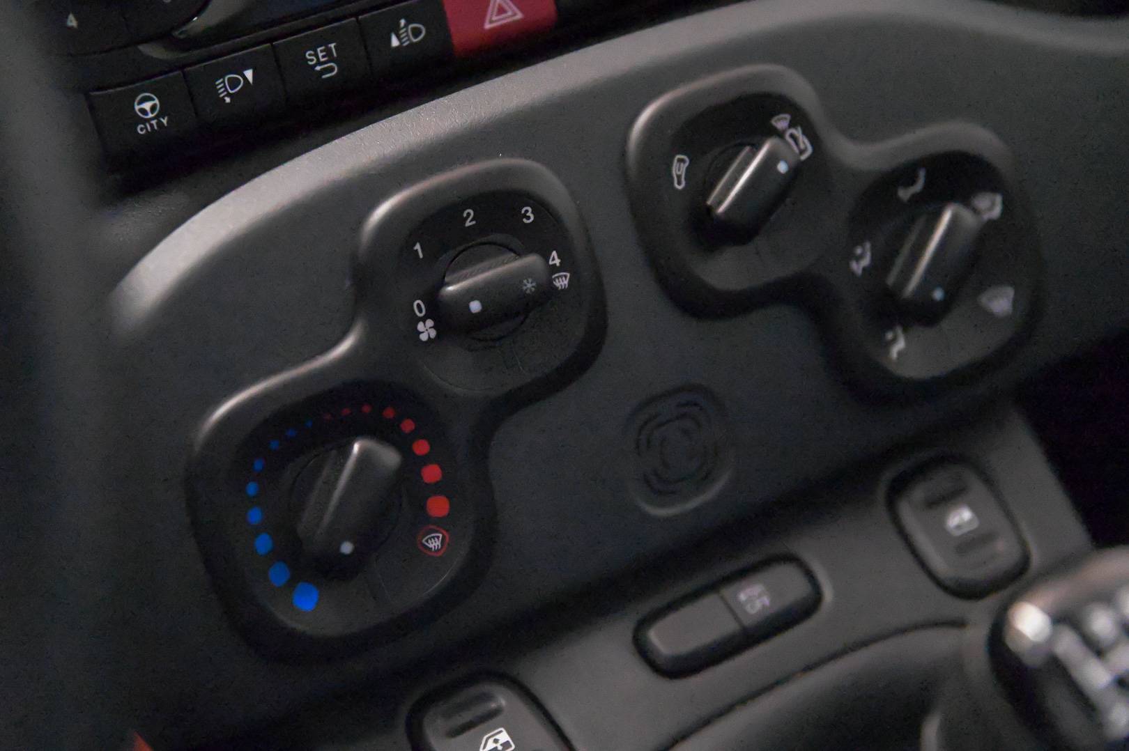 FIAT Panda - Foto 18