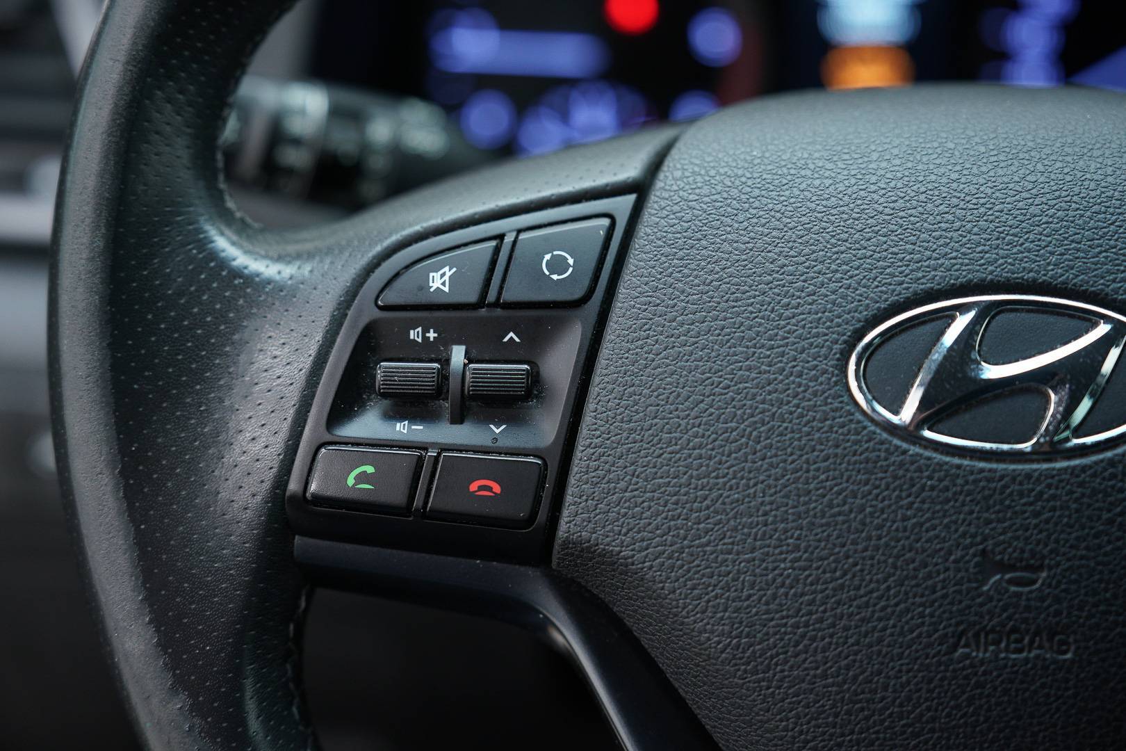 HYUNDAI Tucson - Foto 12