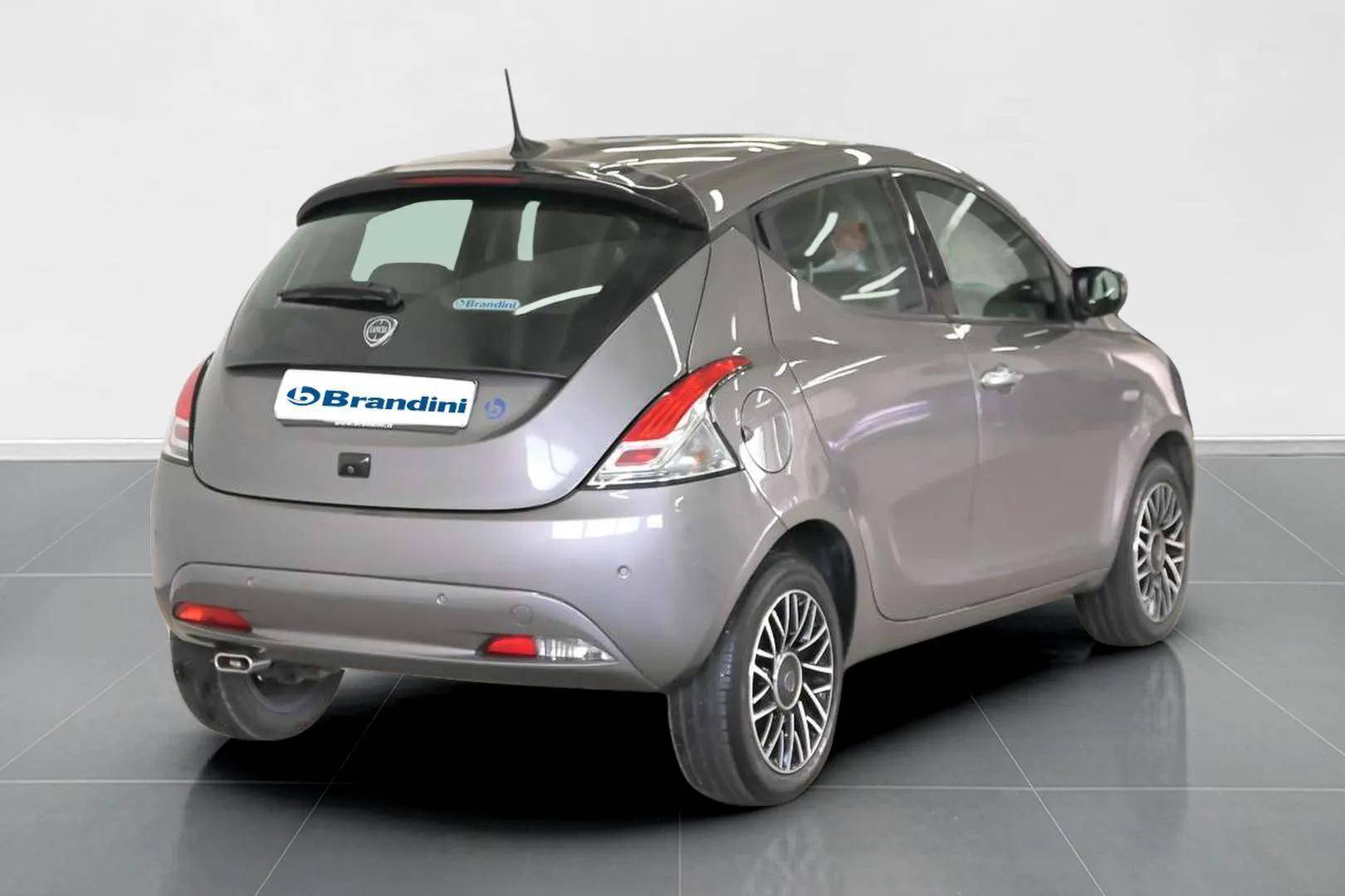 LANCIA Ypsilon - Foto 4
