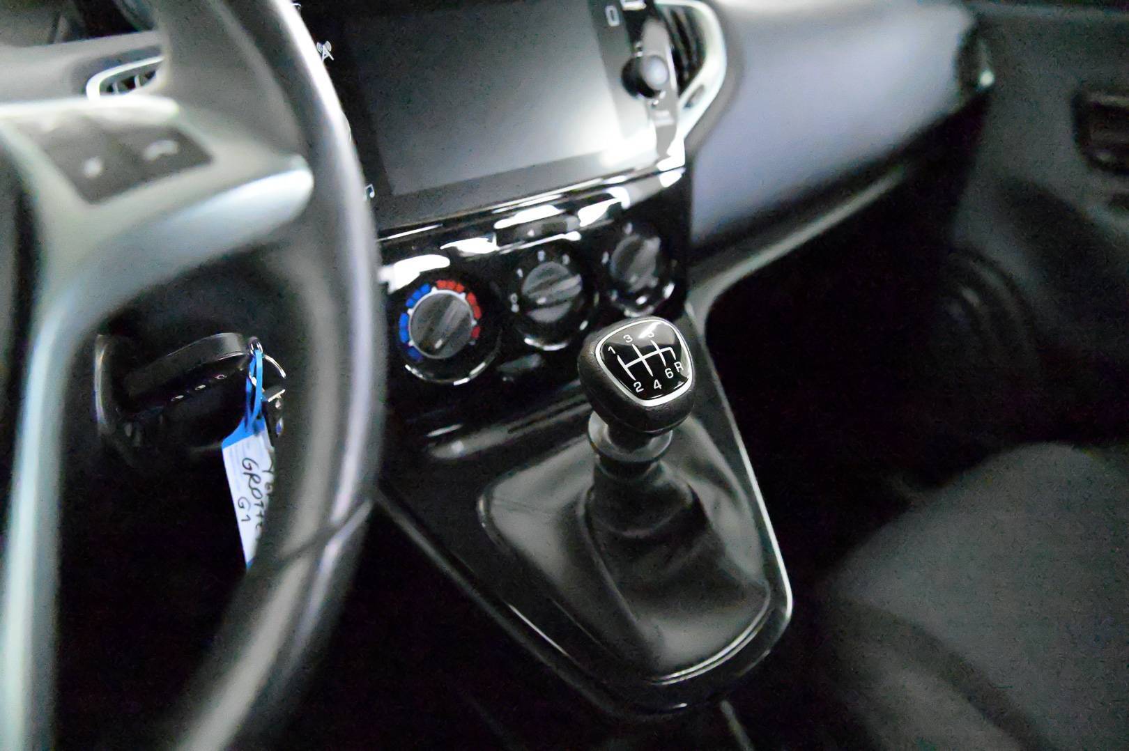 LANCIA Ypsilon - Foto 14