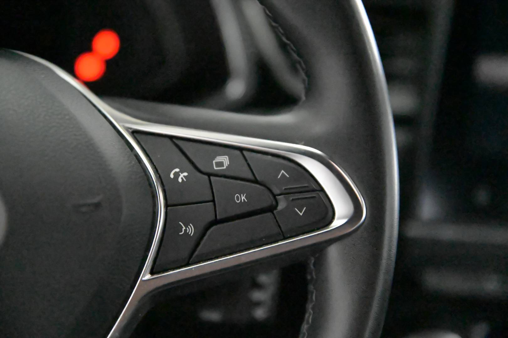 RENAULT Captur - Foto 18
