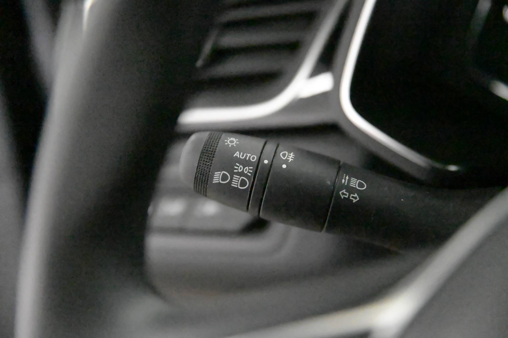 RENAULT Captur - Foto 19