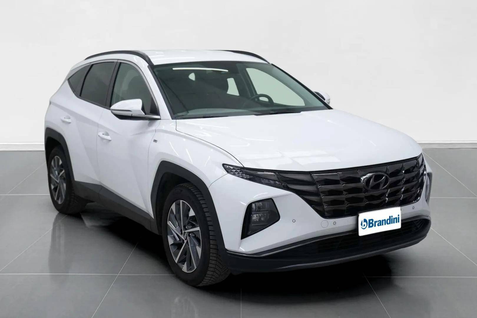 HYUNDAI Tucson - Foto 3
