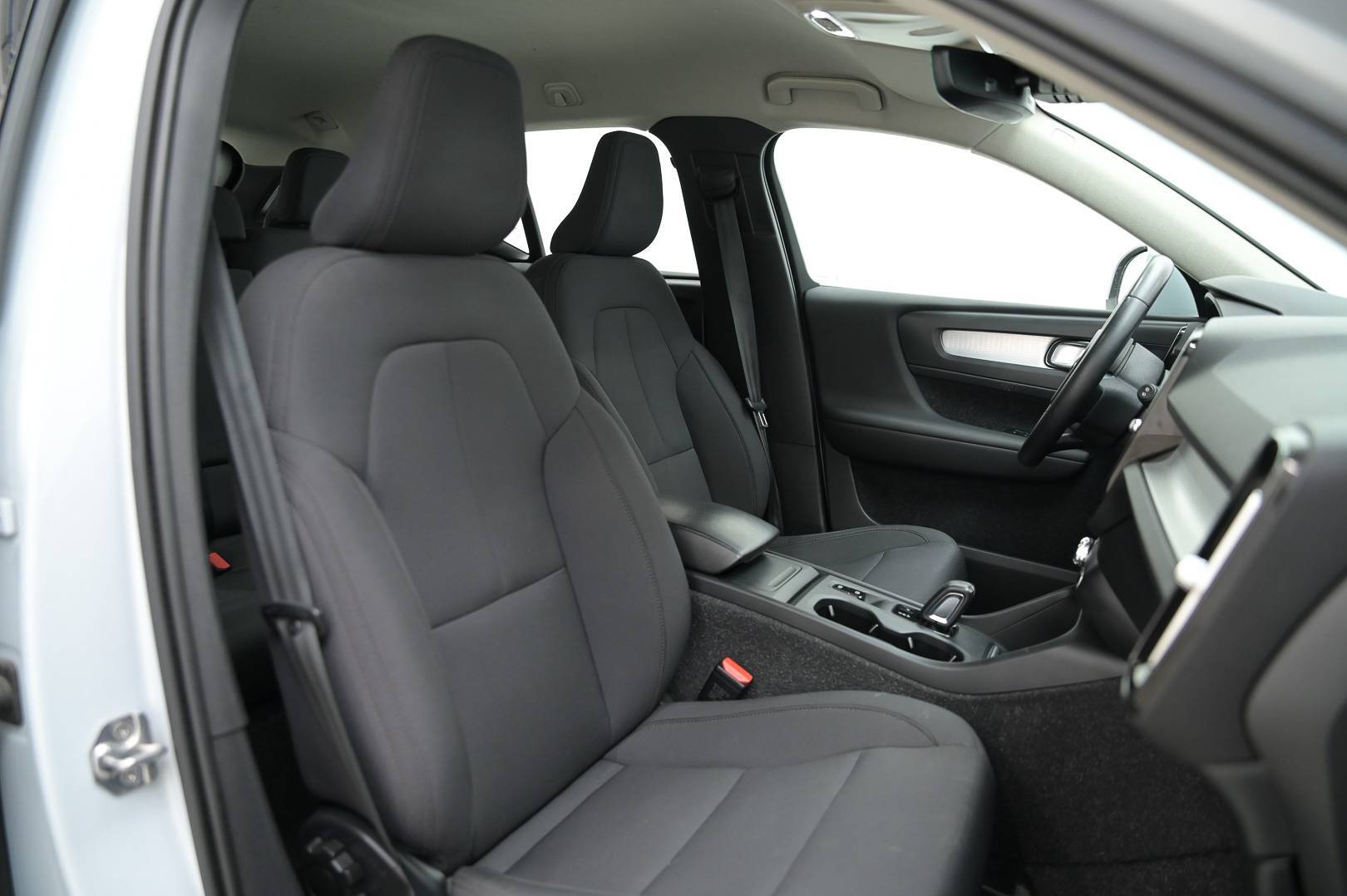 VOLVO XC40 - Foto 27