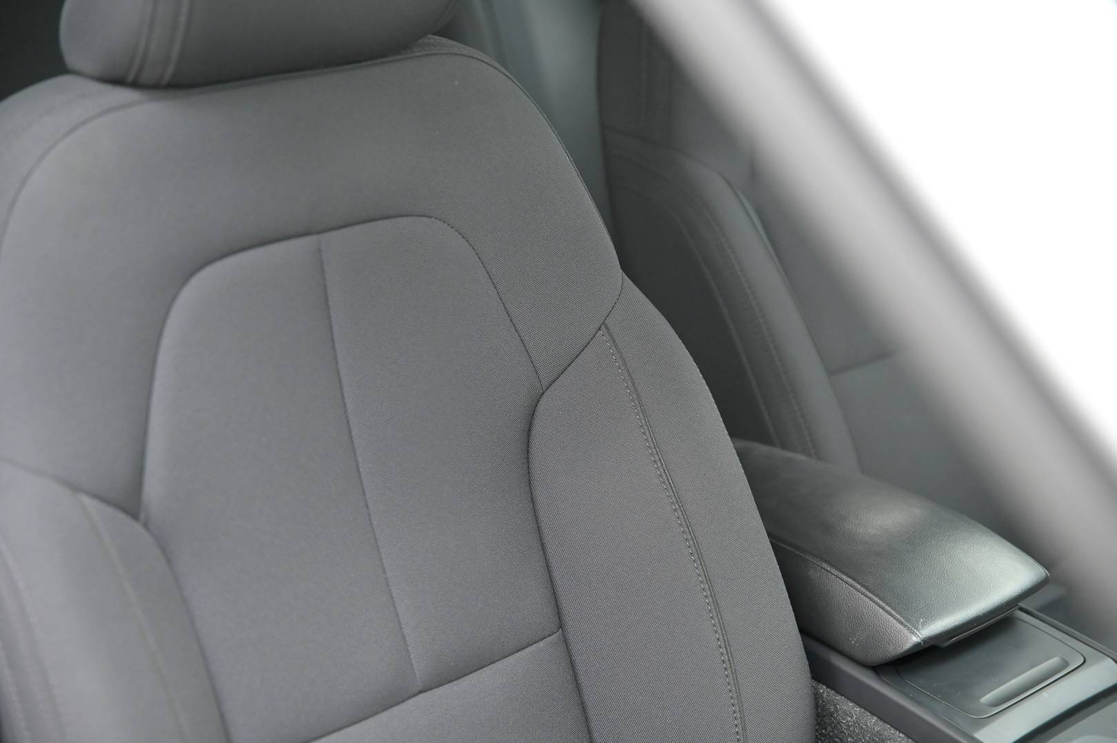 VOLVO XC40 - Foto 28