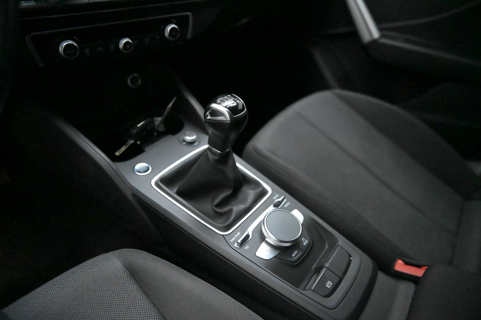 AUDI Q2 - Foto 18