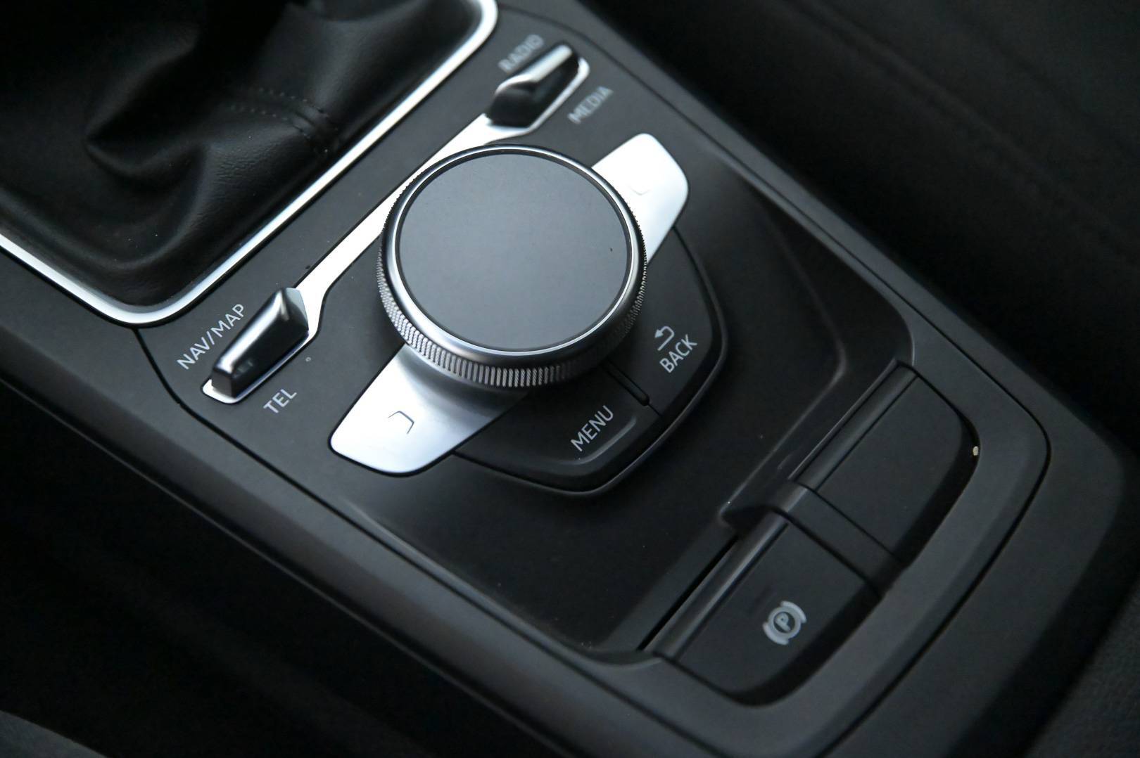 AUDI Q2 - Foto 28