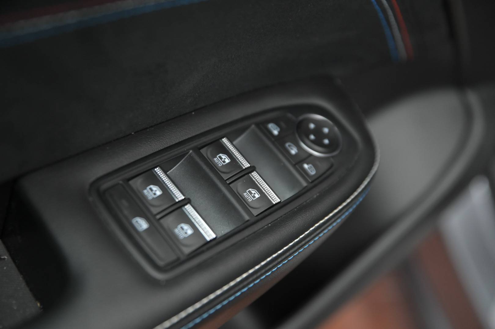 RENAULT Arkana - Foto 10