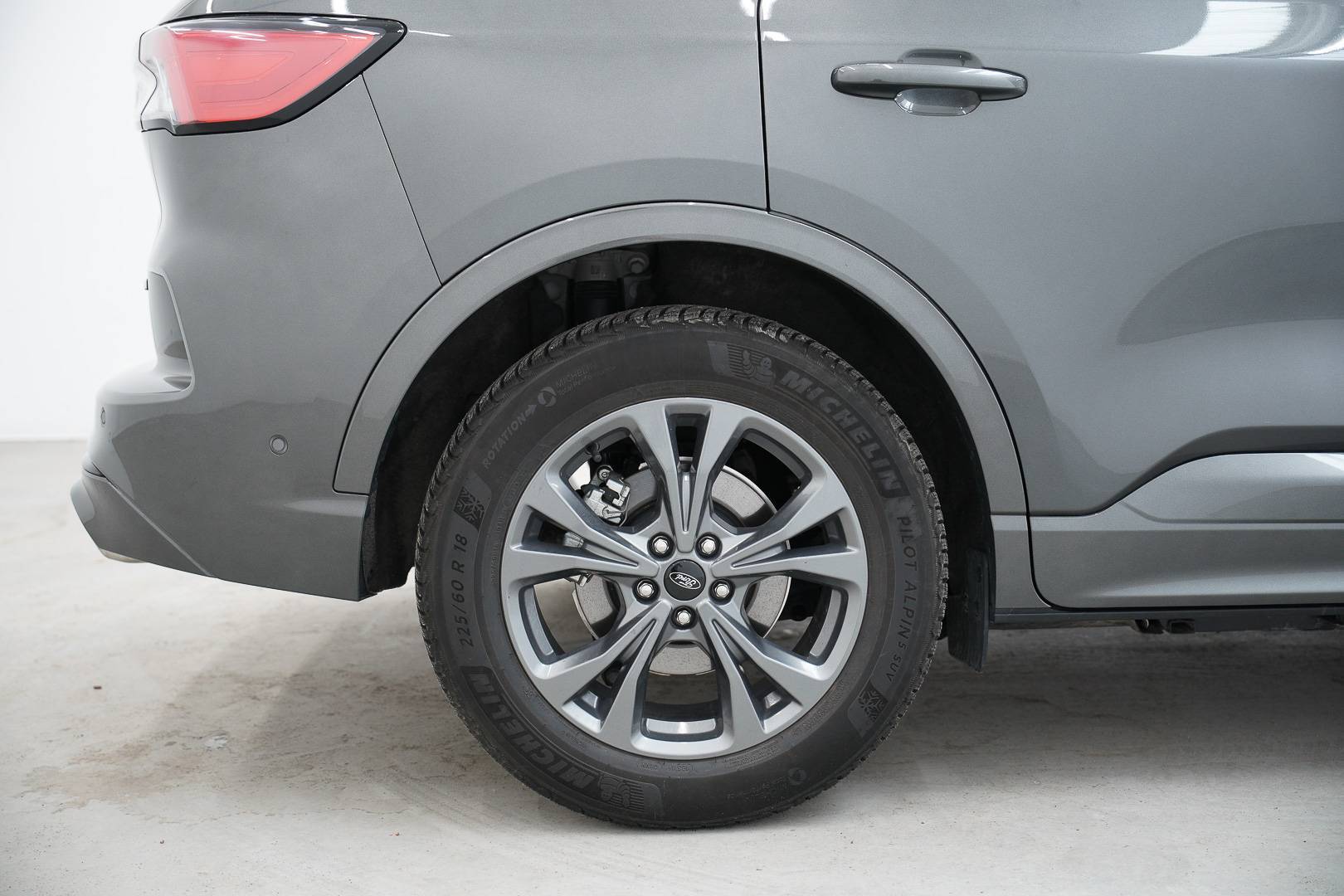 FORD Kuga - Foto 7