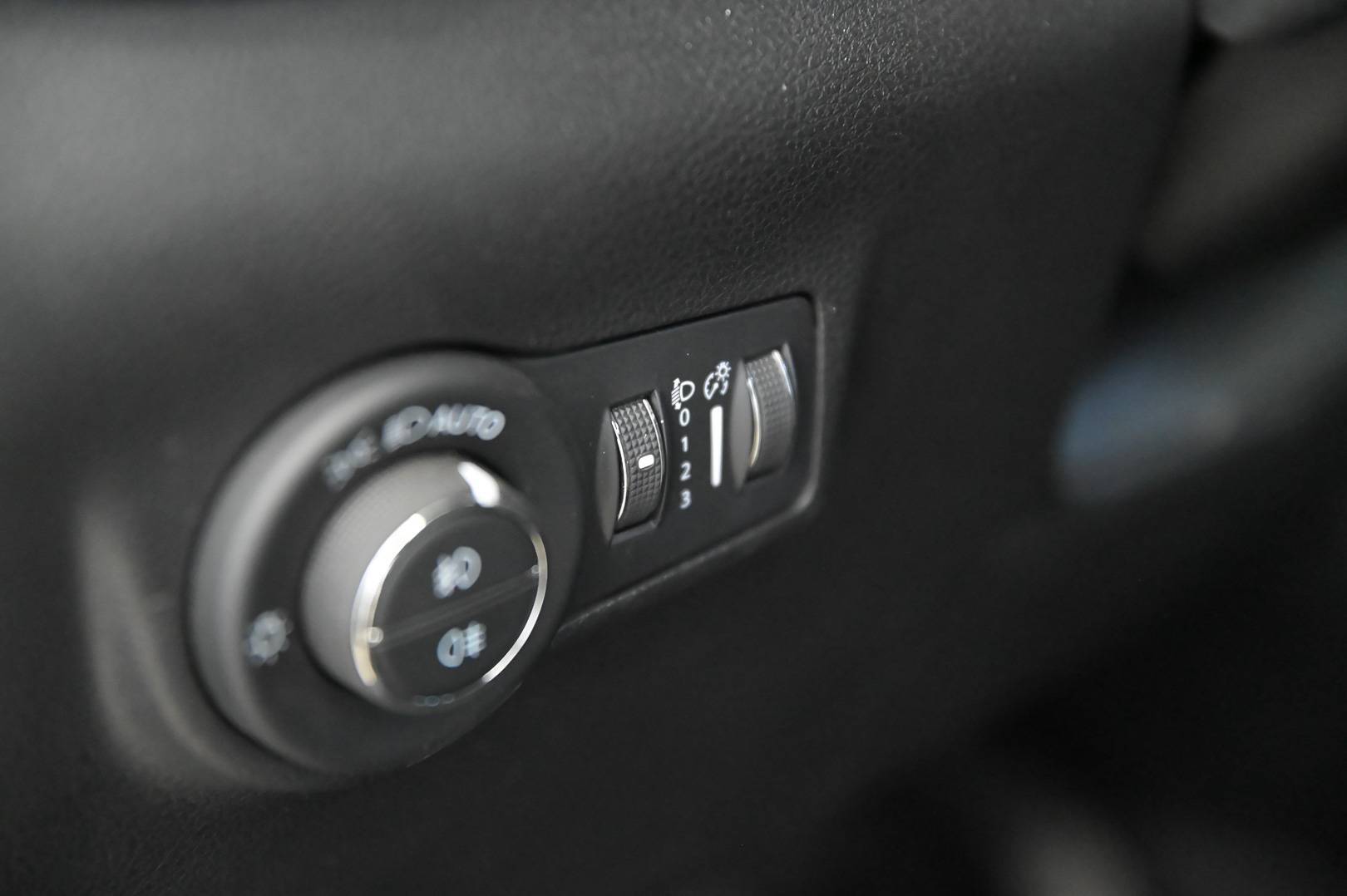 JEEP Compass - Foto 11
