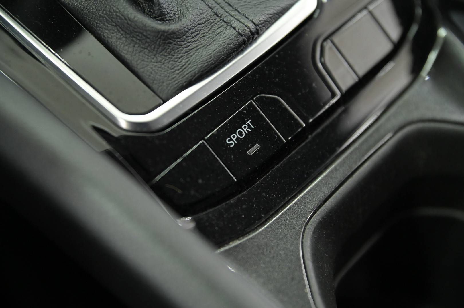 JEEP Compass - Foto 21