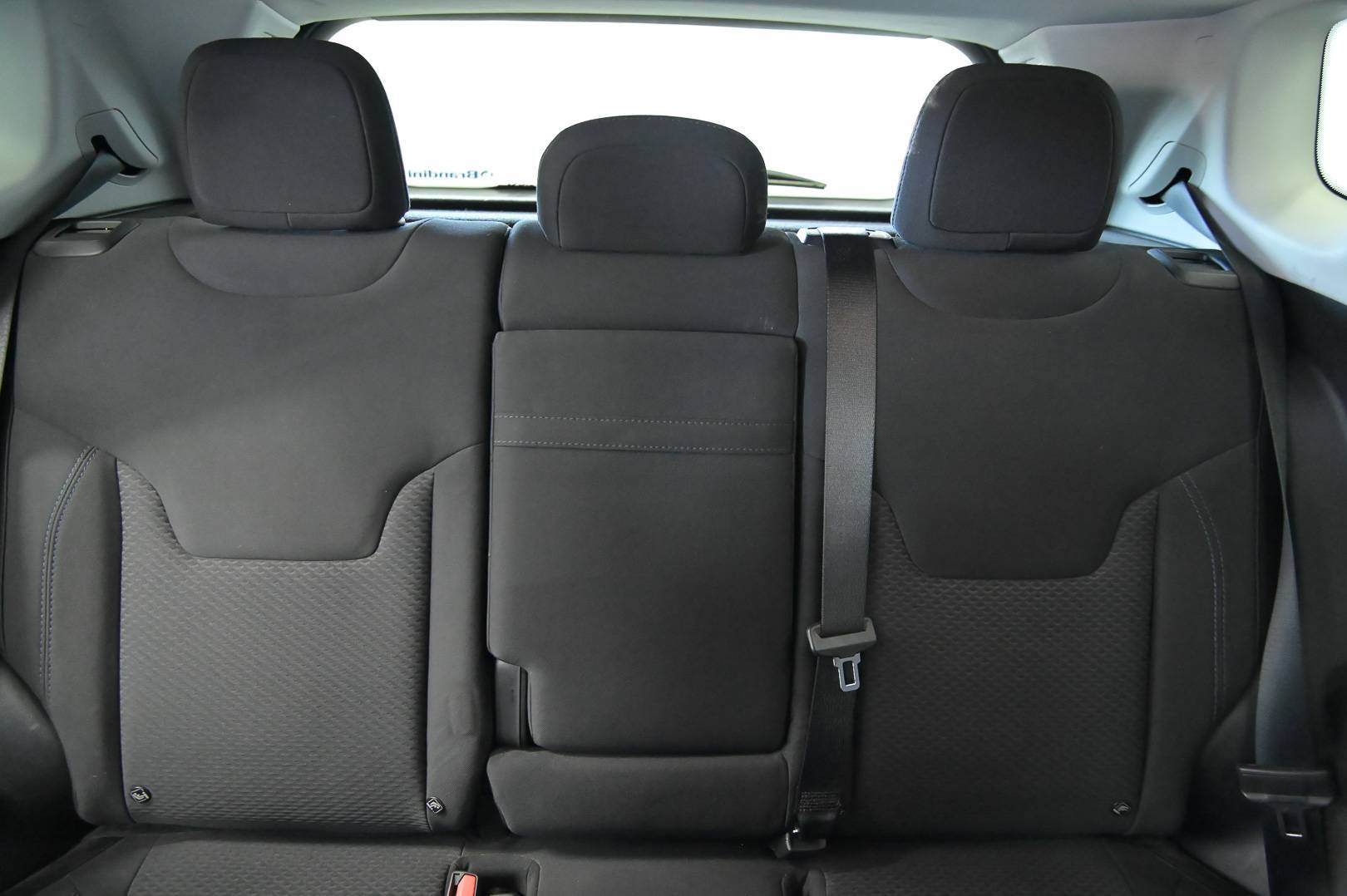 JEEP Compass - Foto 25