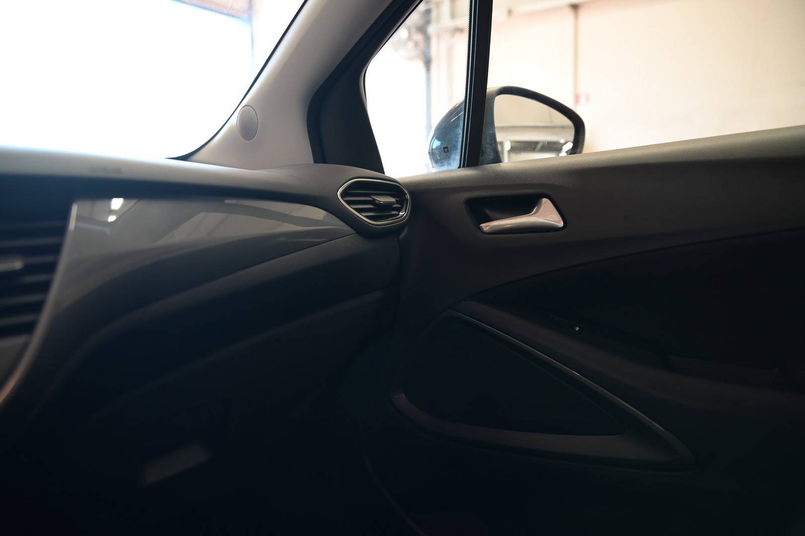 OPEL Crossland - Foto 14