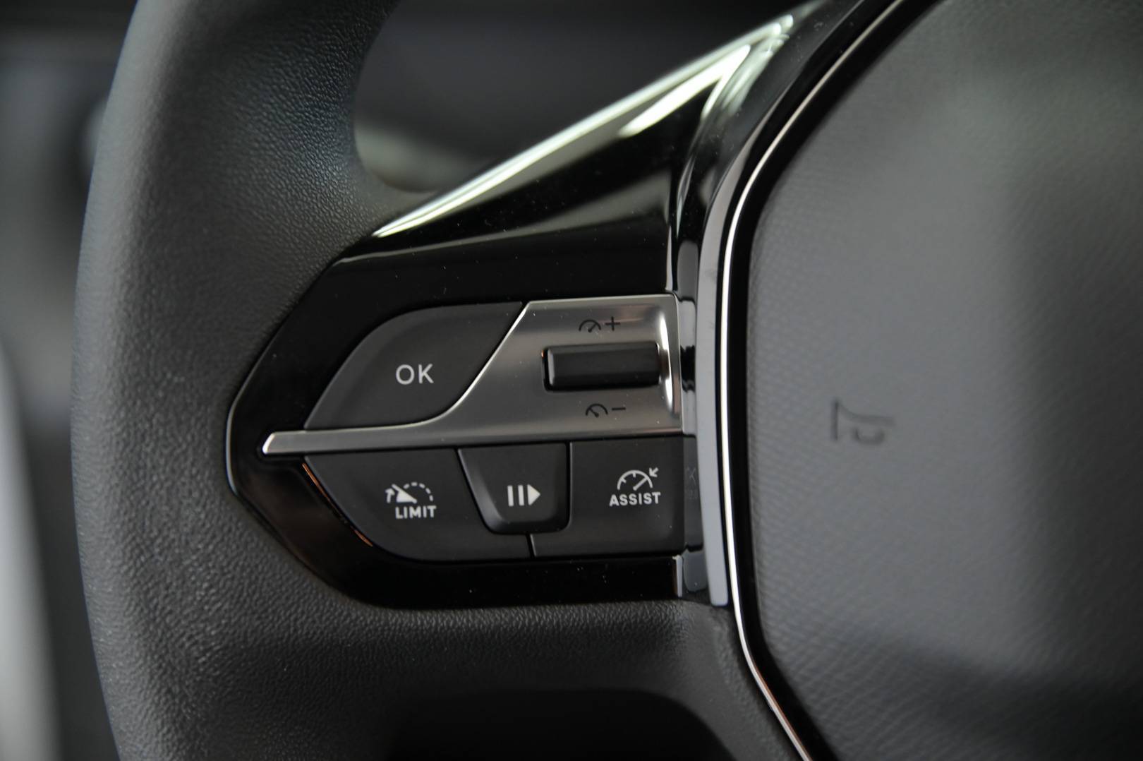 PEUGEOT Partner Partner 1.5 bluehdi 100cv S&S L1 usata in pronta consegna - Brandini
