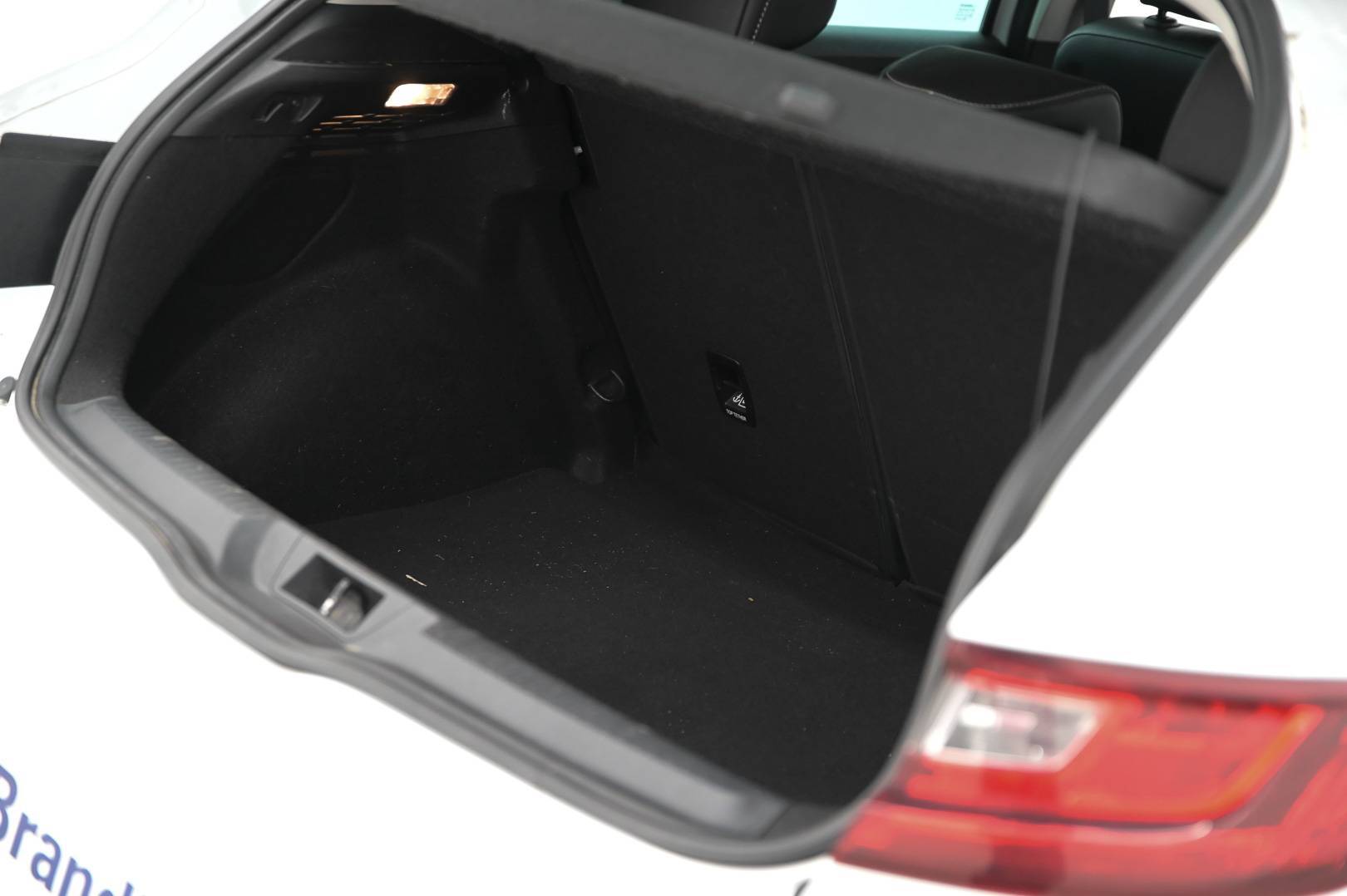 RENAULT Megane - Foto 6