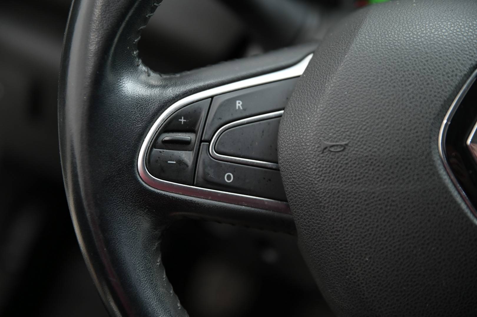 RENAULT Megane - Foto 19