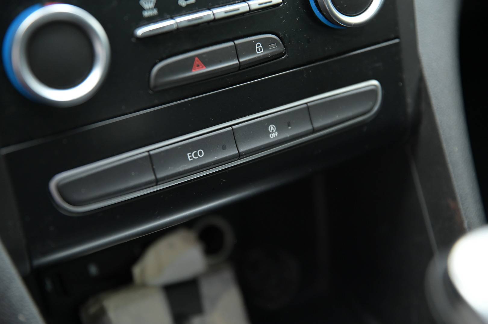 RENAULT Megane - Foto 24