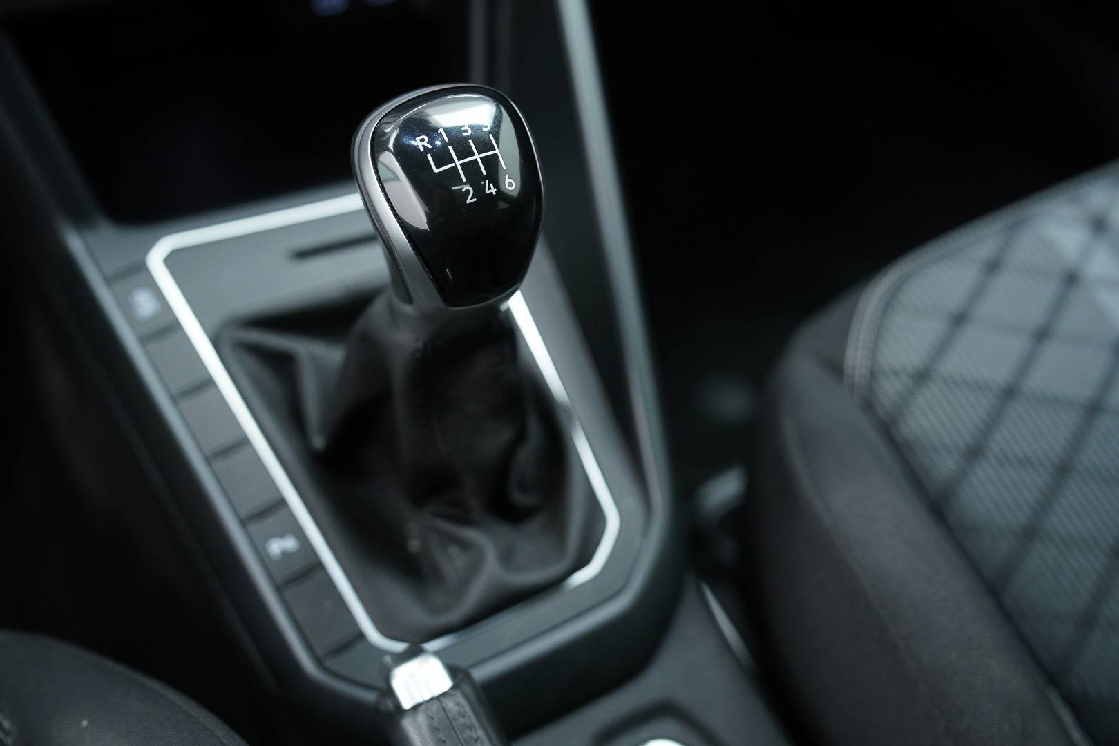 VOLKSWAGEN Taigo - Foto 19