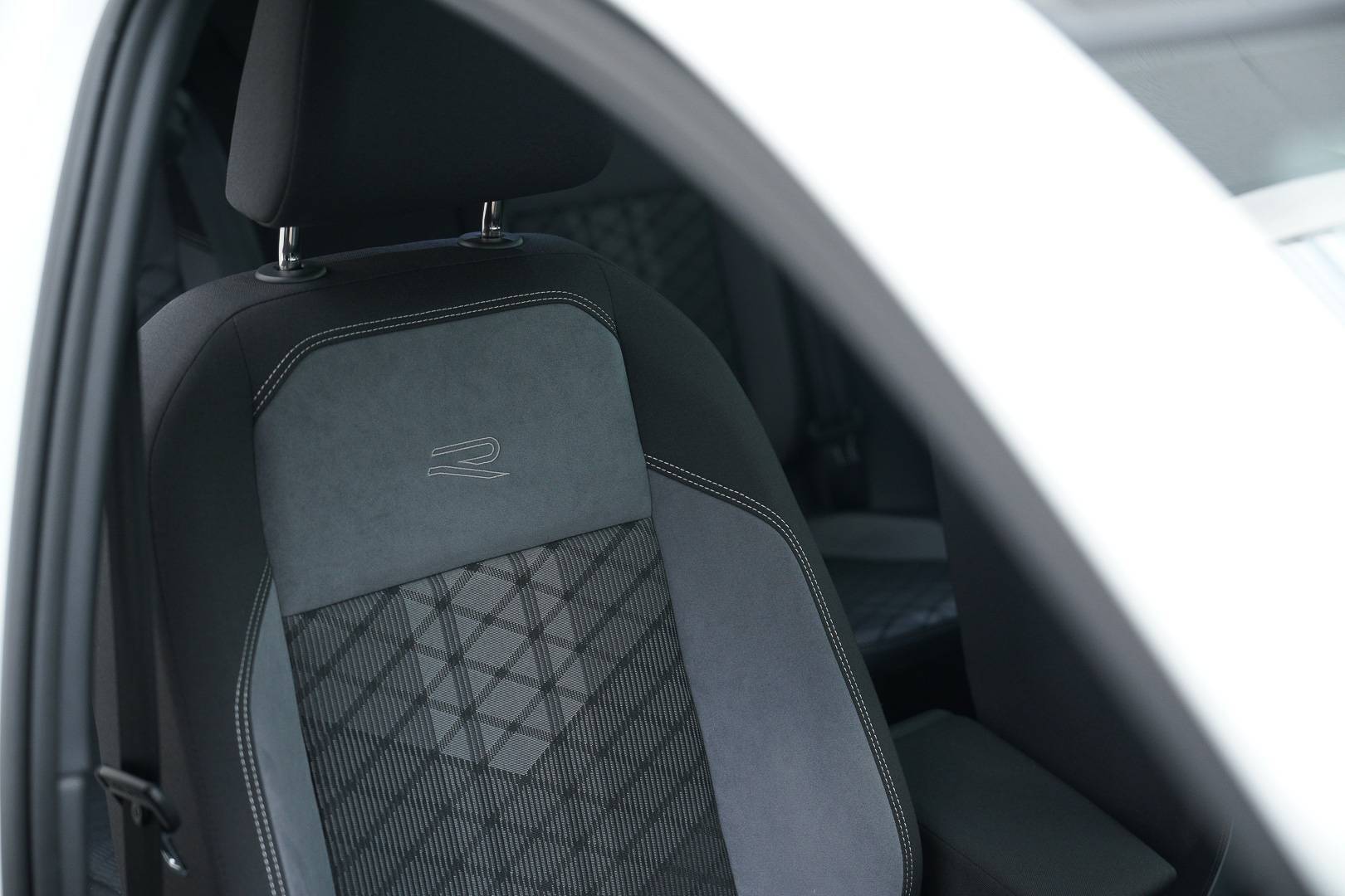 VOLKSWAGEN Taigo - Foto 22