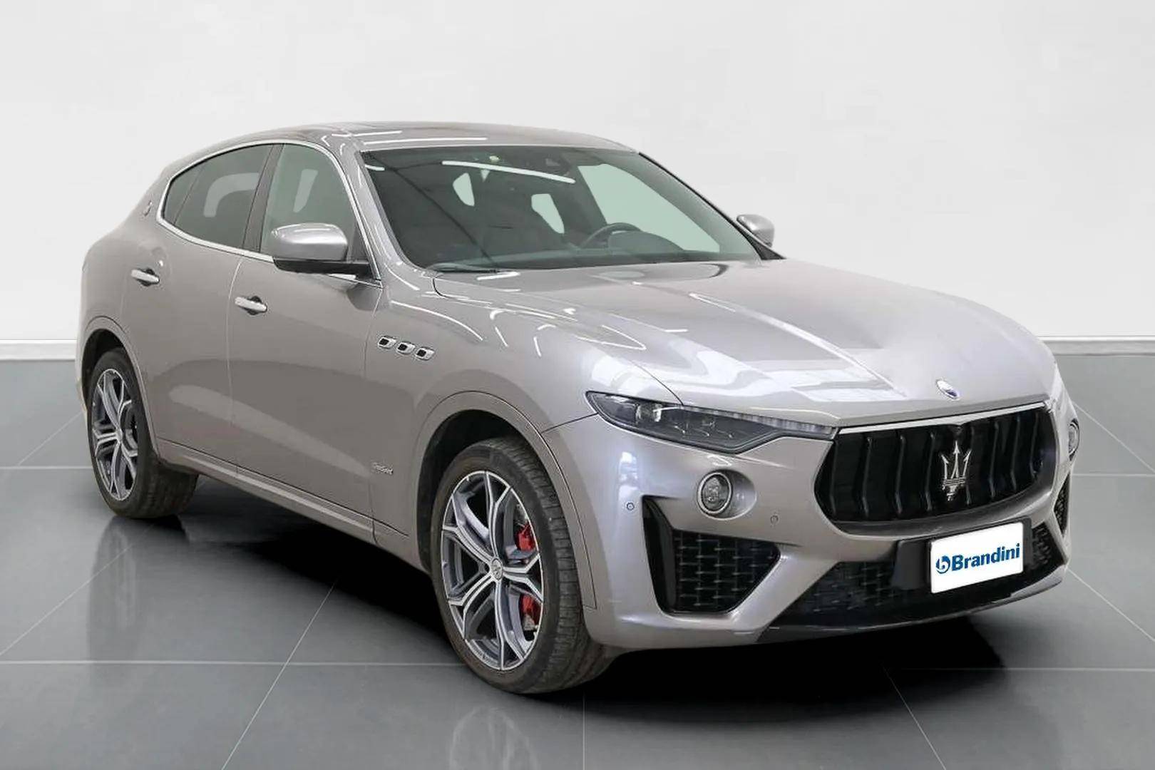 MASERATI Levante - Foto 3